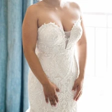 Alfred Angelo Wedding Dress Fit And Flare Size 6