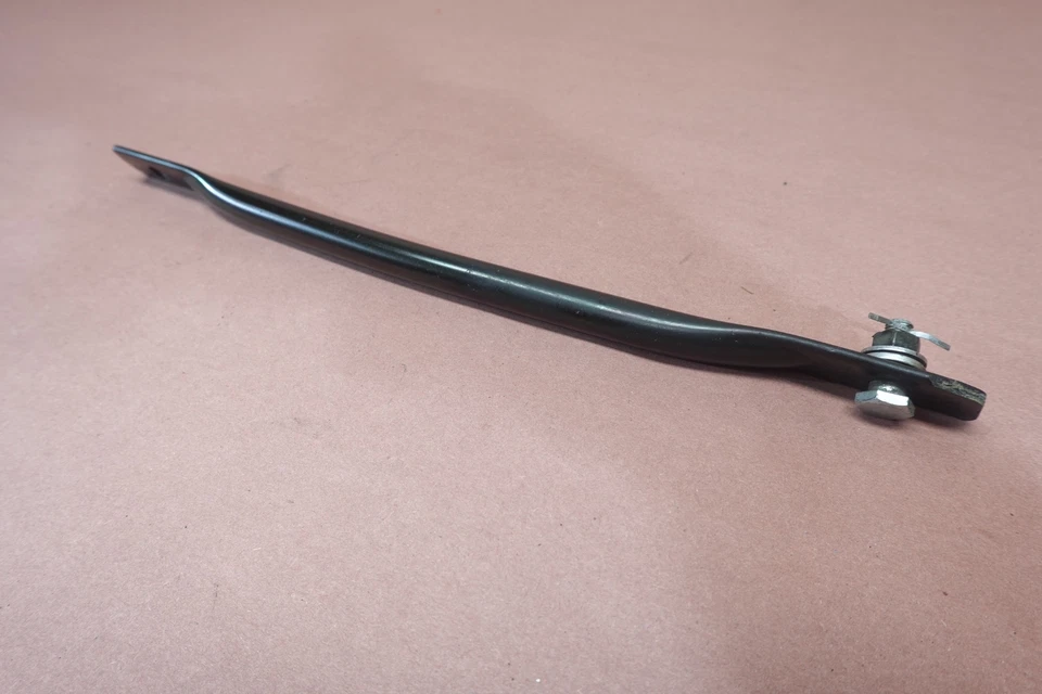 Soporte de montaje de barra de tambor de freno trasero Honda VT750 2001-2007 Shadow Spirit Foto 3 de 4