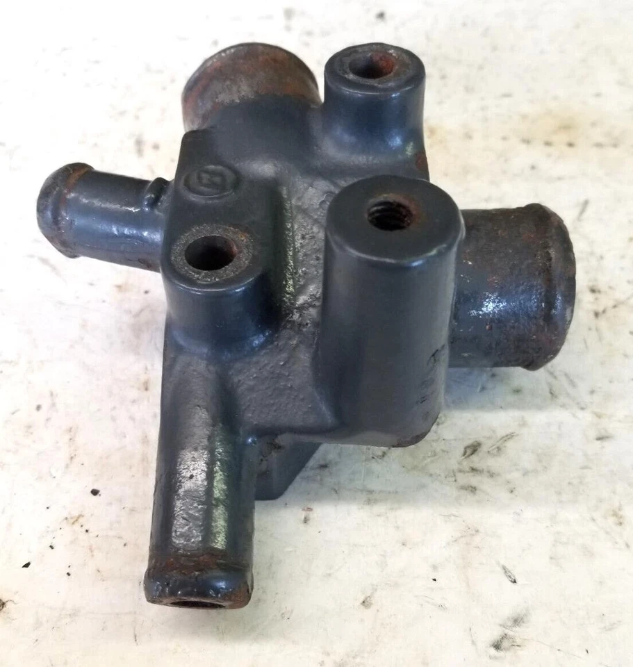 1989 OMC Cobra 4Cyl Water Pump Housing 8292 985470 986521 - Image 3 of 4