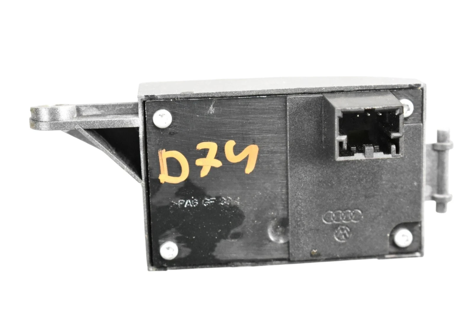 Bentley Continental 2003-2012 Front Control switch