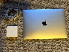 2017 Apple MacBook Pro 13 inch 8GB RAM, 256GB SSD