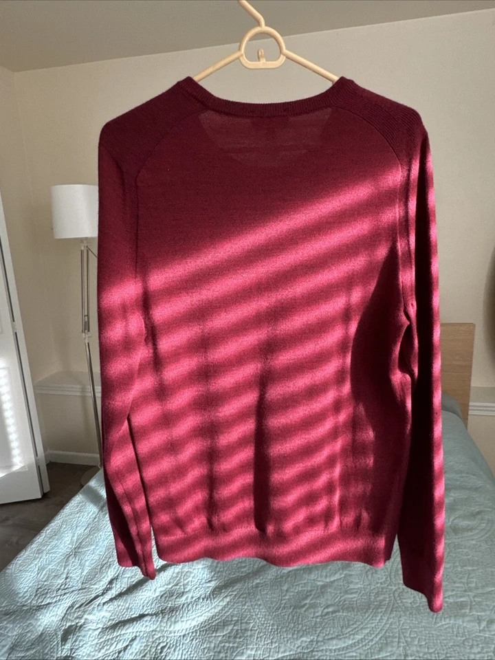 Express Red Wine Burgundy 100% Merino Wool Long Sleeve Crewneck Sweater M - Image 3 of 4