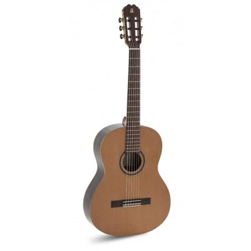 Admira Virtuoso Konzertgitarre 4/4 Made in Spain