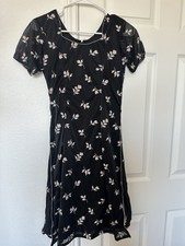 Elegant Black Floral Dress size small