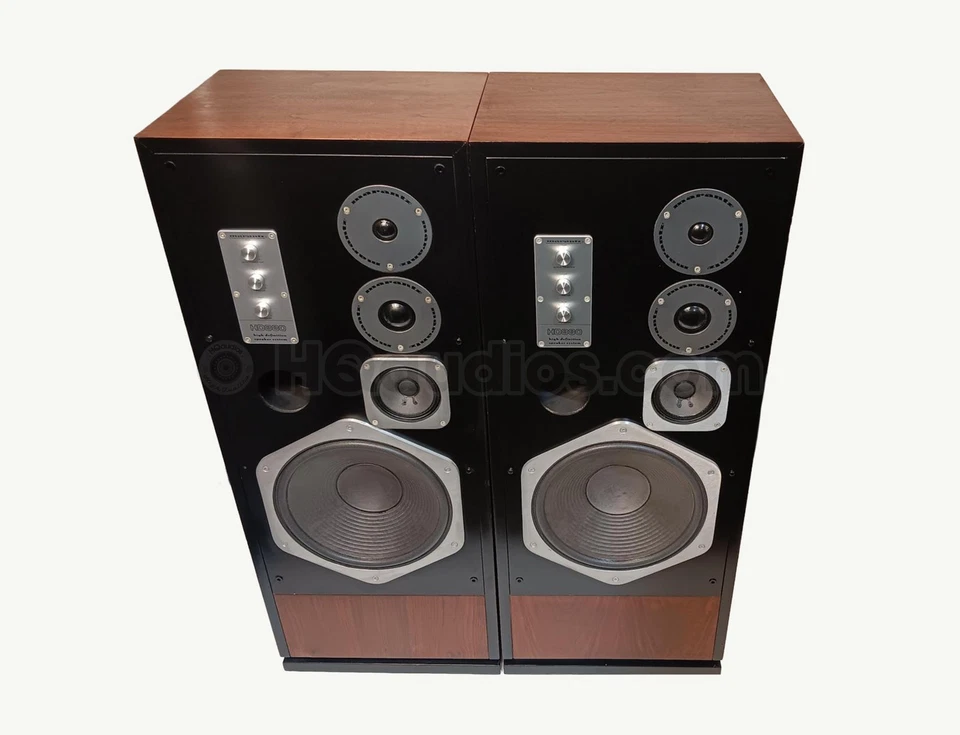 Excelente par de altavoces Marantz HD880 - reparados y probados - 1 año de garantía Foto 3 de 4