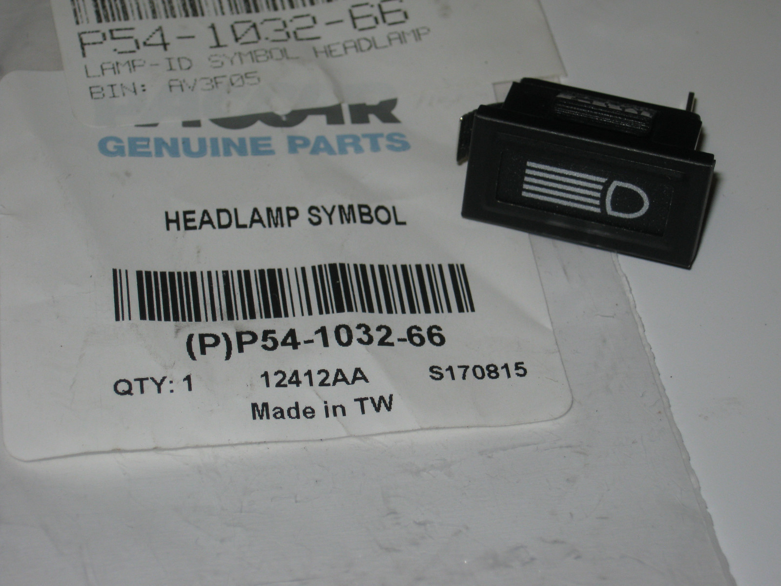 ~NEW PACCAR KENWORTH HEADLAMP DASH INSERT INDICATOR LAMP ID ~ P54-1032 ...