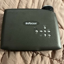 InFocus Model LP70 Portable DLP DVI Projector W/ Cords Remote Lightning Adapter