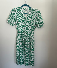 Women's Dirass NWT Dress Size Medium Belt Pockets V-Neck Short Sleeve