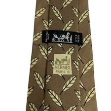 Hermes Men's Tie Feathers Bronze Satin Silk 995 SA France 3.5" W x 55" L euc