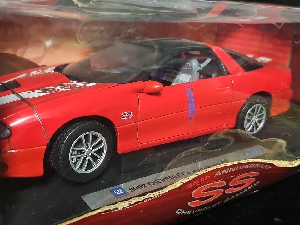 🔥 Welly Premium Collection 2002 35th Ann Gen 4 Chevrolet Camaro SS 1:18 Bad Box - Image 3 of 4