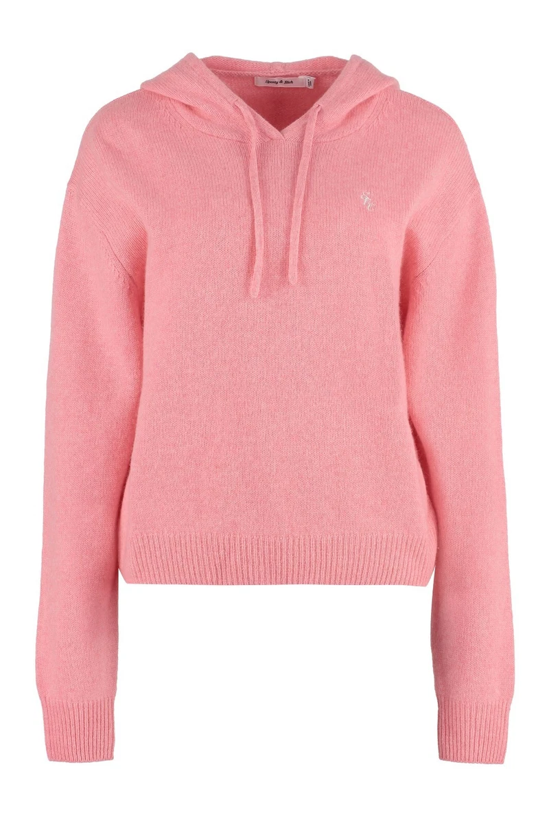 Sporty sweater shop