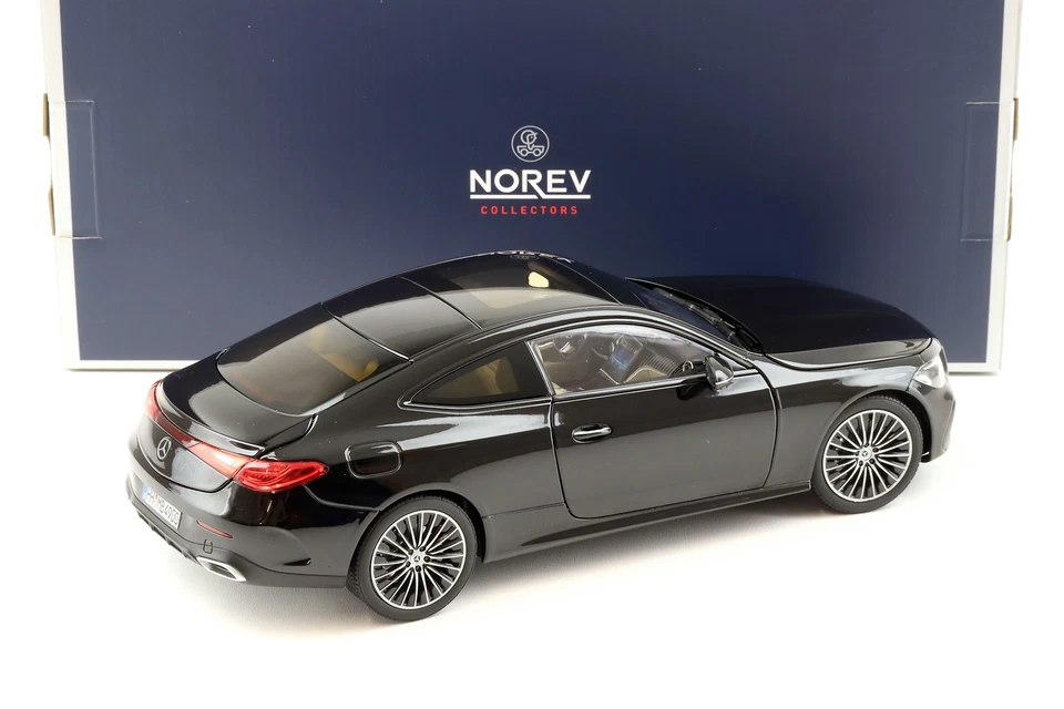 1:18 NOREV Mercedes Cle Coupè C236 Obsidian Nero Metallico 2024 - Immagine 3 di 4