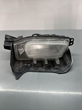 2015 2017 TOYOTA PRUIS V RIGHT PASSENGER SIDE BUMPER FOG LIGHT LED DRL OEM