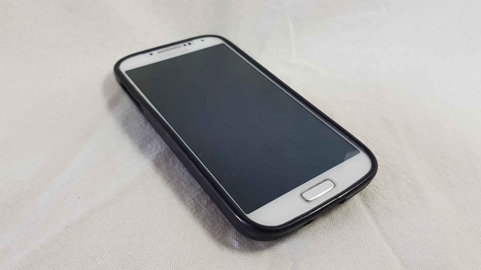Samsung gt-i9505 Galaxy S4 Smartphone Expanded Capactiy