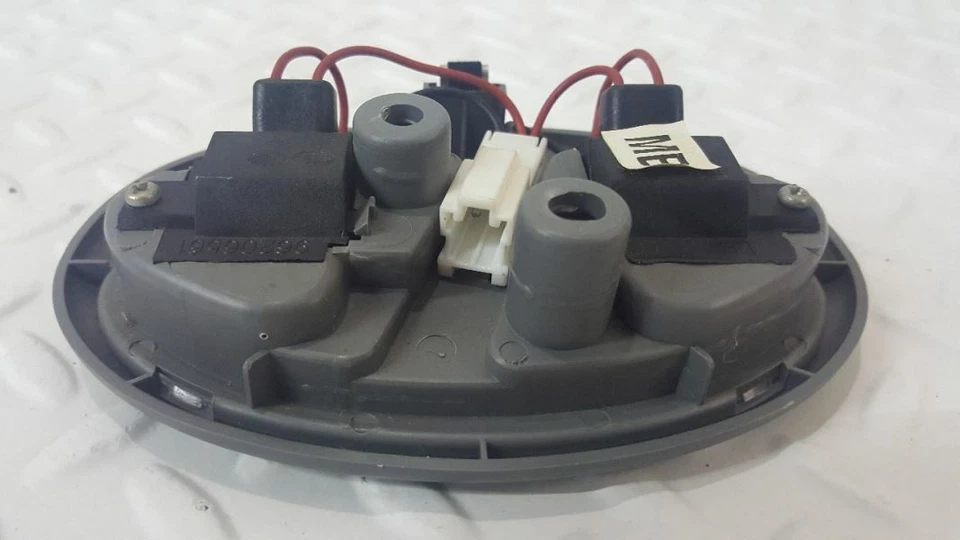 Dome Light Without Sunroof Fits 04-08 FORENZA - Image 4 of 4