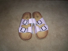 NEW, LADIES SOLE MATES DOUBLE BUCKLE SANDALS, LIGHT PURPLE, SIZE 7