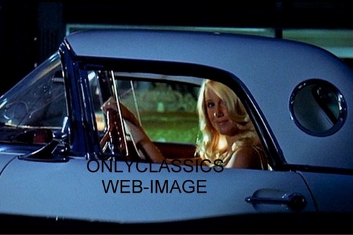 SUZANNE SOMERS IN 1956 FORD T-BIRD AMERICAN GRAFFITI 8X12 MOVIE PHOTO HOT ROD