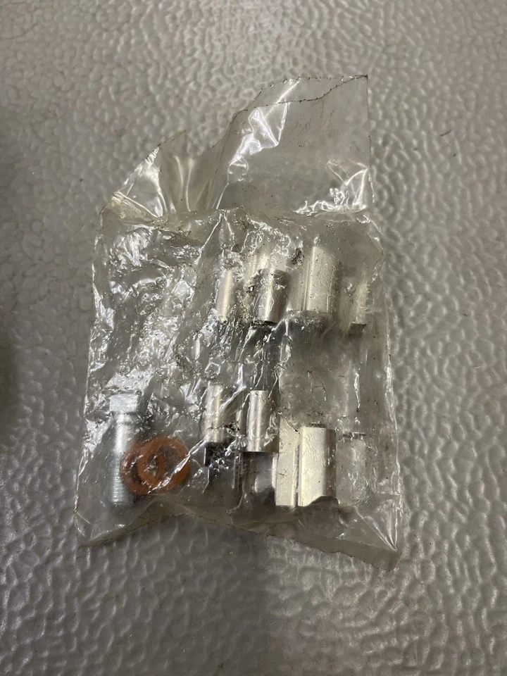 Pinza de freno de disco izquierda Ford Mercury Explorer Mountaineer 2006-2010 G2MZ2V121ARM Foto 4 de 4