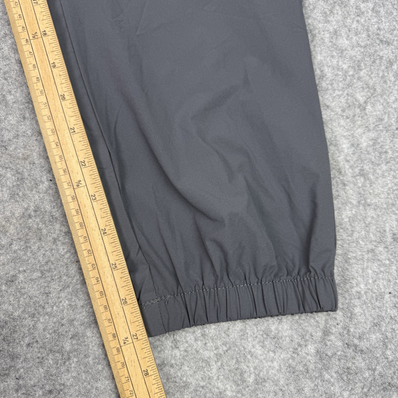 Orvis Trousers Mens XL Grey Lightweight Pants Joggers Stretch Outdoor Walking