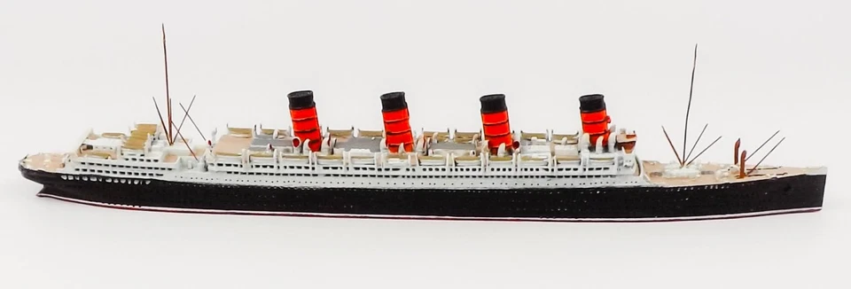 Barco de pasajeros británico Albatros AL 105 Aquitania 1914 escala 1/1250 modelo de barco Foto 4 de 4