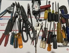 32 Piece Tool Lot-Great For HVAC &Other Trades- Malco, Ideal, Irwin-READ DESC