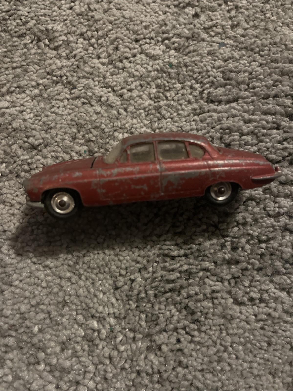 Corgi 238, Jaguar MK X - Free Price Guide & Review