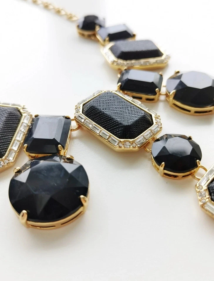 Collar Kate Spade NY Jackpot Jewels piedra negra audaz declaración en caja halo pavé Foto 2 de 4