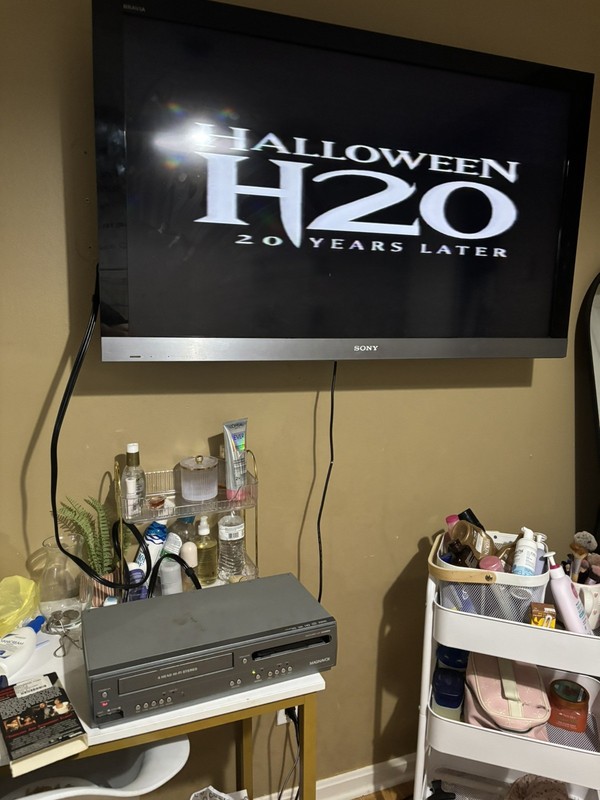 Magnavox DV225MG9 DVD VCR Combo Player 4 Head Hi-Fi Tested Working No Remote