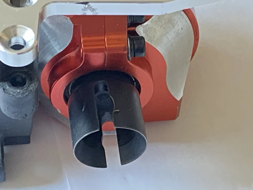 Gebraucht-Alu/Differential/Differential-Bremse HPI-Baja B)obere Platte(Integy/KM - Bild 3 von 4