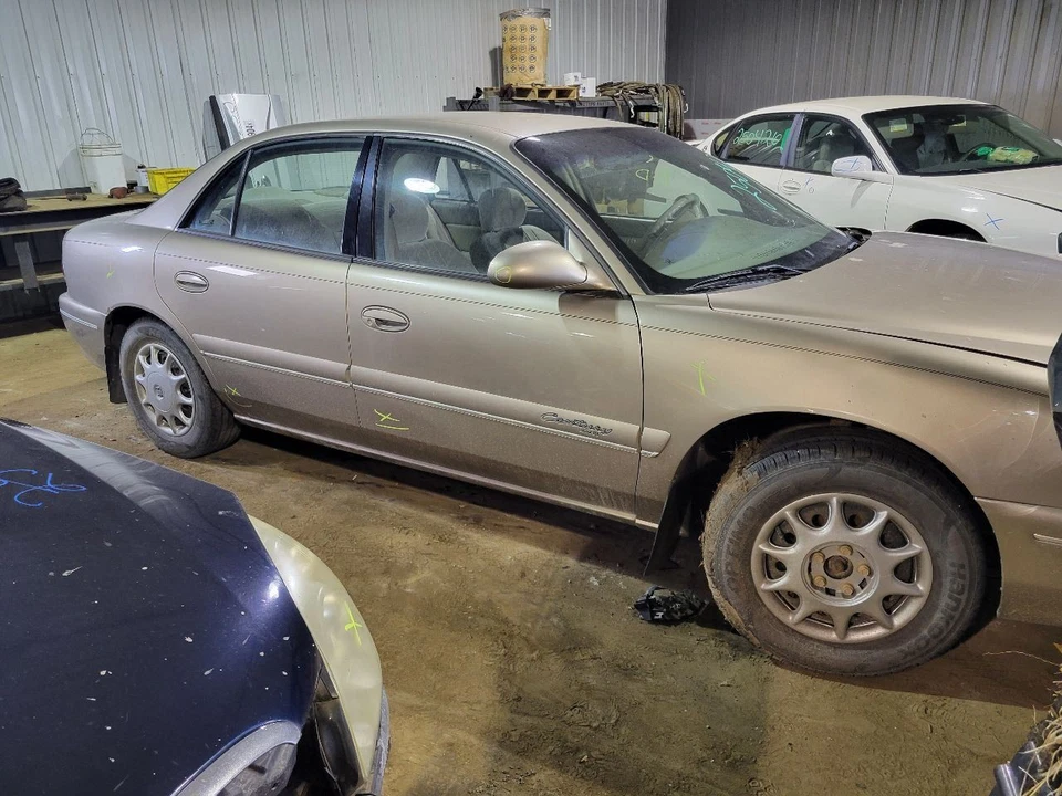 Soporte de núcleo de radiador compatible con 97-08 GRAND PRIX 2069303 Foto 3 de 4