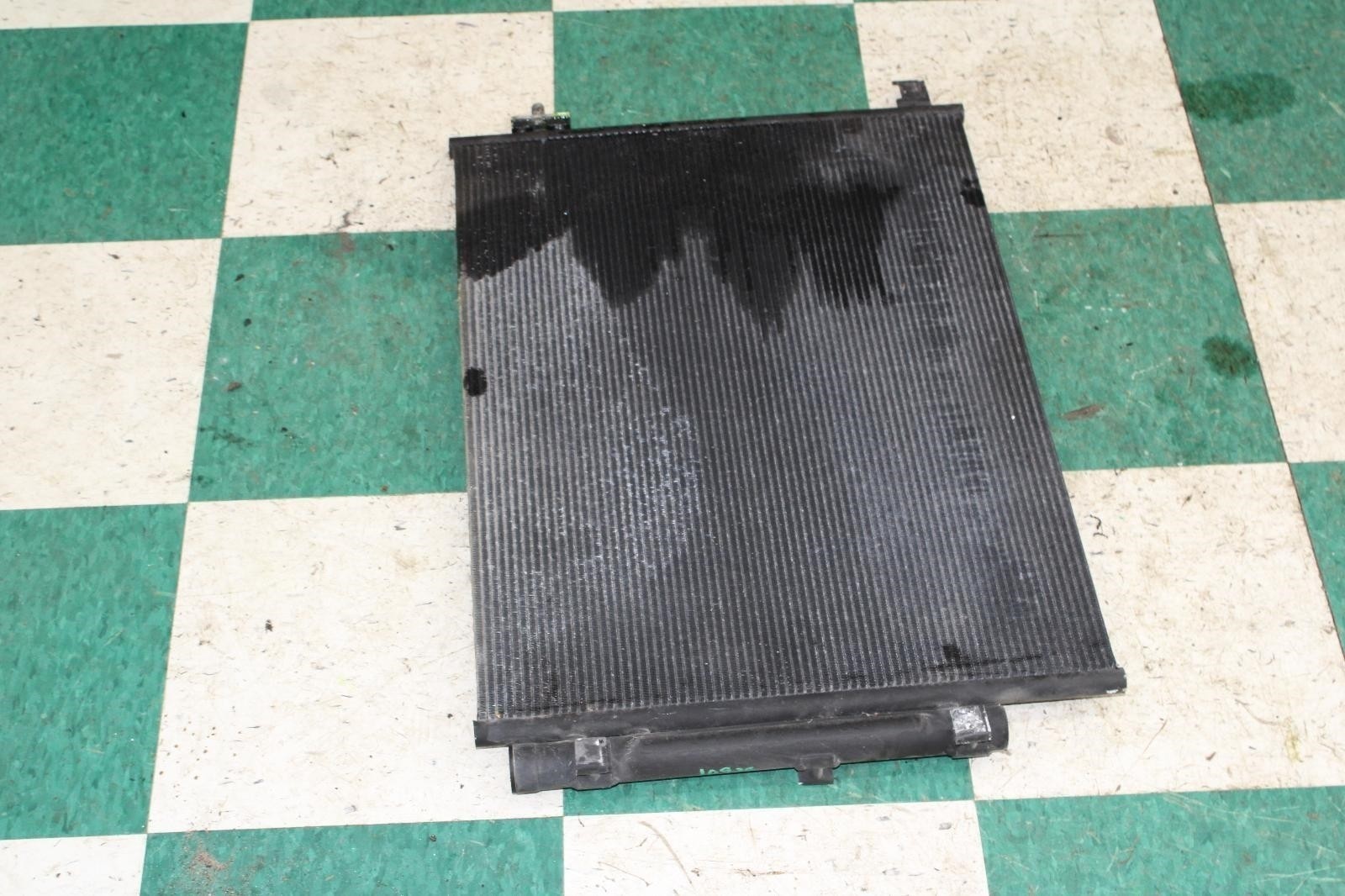 14-17 Ghibli Motor Air Conditioning AC Condenser Heater Assembly OEM Factory WTY