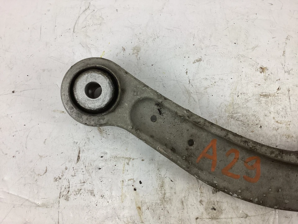 Brazo de control superior de suspensión trasera Mercedes-Benz C300 C350 2008-2014 20407 OEM Foto 3 de 4