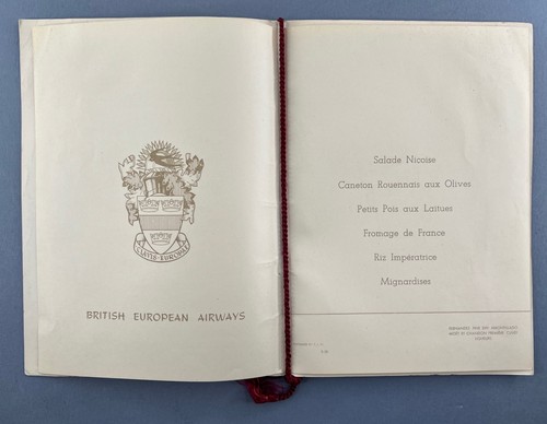 BEA BRITISH EUROPEAN AIRWAYS VINTAGE FIRST CLASS AIRLINE MENU NOTRE DAME PARIS - Picture 2 of 2