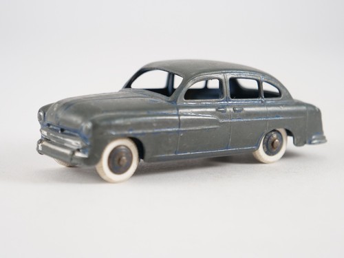 Dinky Toys F No. 24X Ford VEDETTE 1953 1/43
