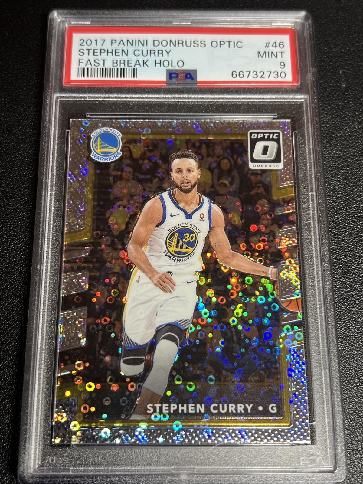 2017-18 PANINI DONRUSS OPTIC STEPHEN CURRY FAST BREAK HOLO WARRIORS PSA 9 C3