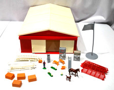 Vintage 1990 1/64 Scale Ertl Farm Country Machine Shed Set Incomplete No Box.