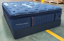 Stearns & Foster Lux Estate Elite Medium Pillow Top Queen Mattress.  Big Savings