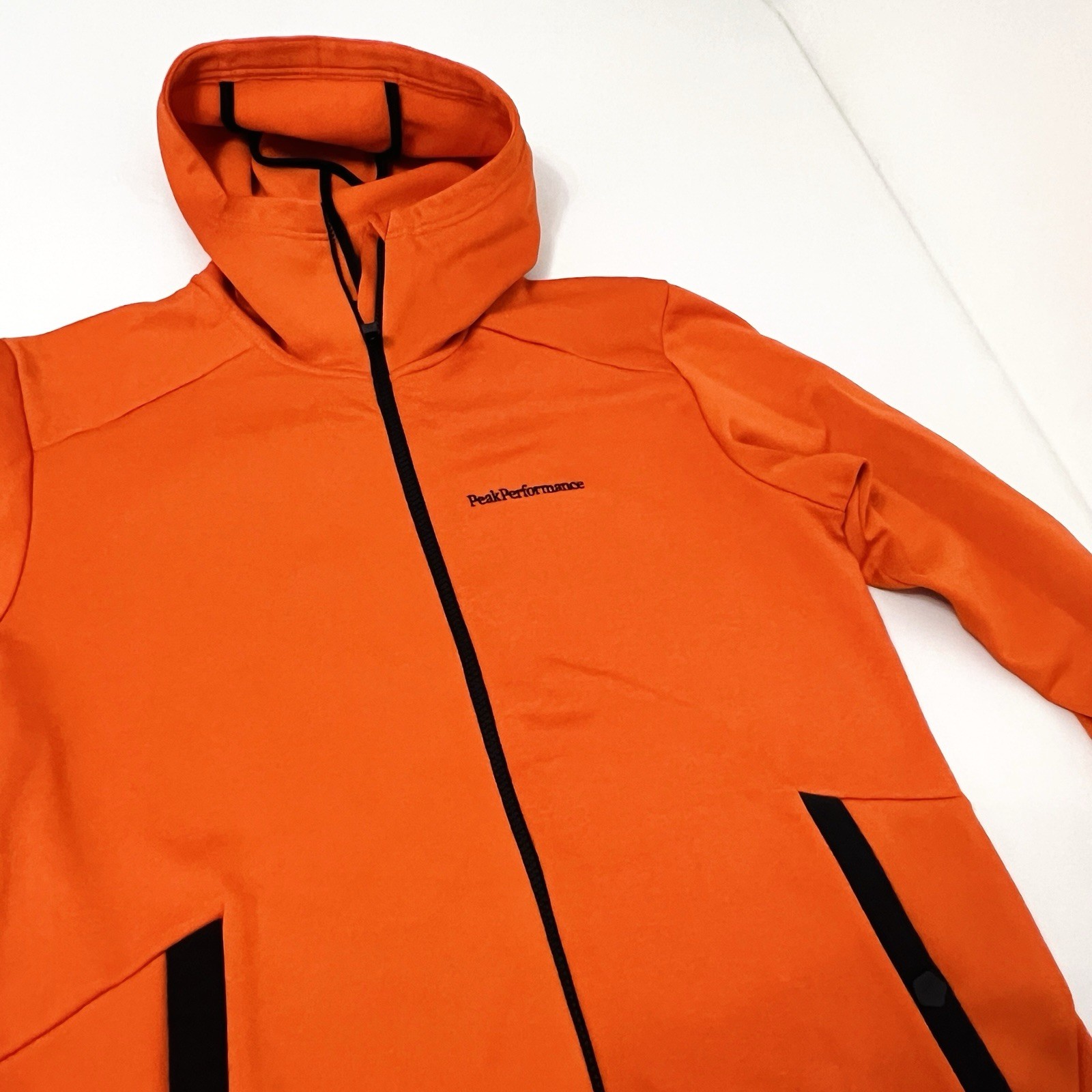 Peak Performance Softshell Hooded Jacket Medium M… - image 12