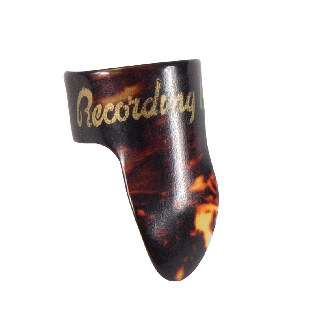 2 упаковки по 6 медиаторов из целлулоида Recording King PG-668-M среднего размера - всего 12 штук 2190₽