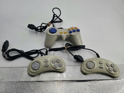 3 Unbranded 9 Pin Sega controllers For Repairs or Parts. (C25)**