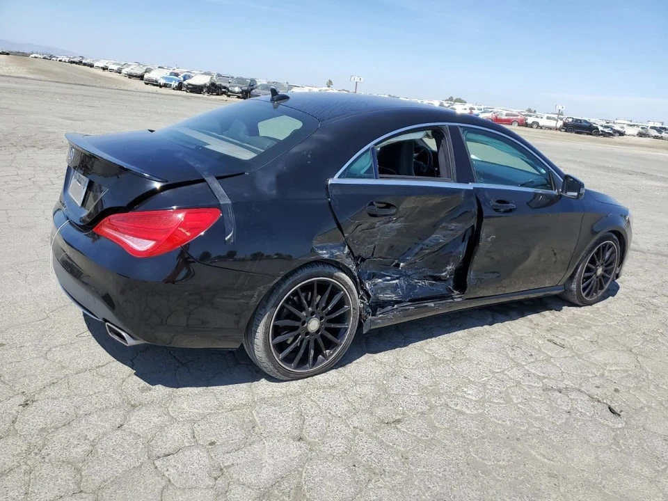 GLOVE BOX 2014 MERCEDES-BENZ CLA250 Foto 4 de 4