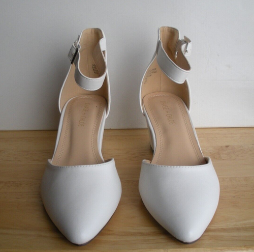 New Chase + Chloe Women's White Pumps Size 9 Heel Approx. 2 1/2" W/Ankle Strap - Picture 2 of 10