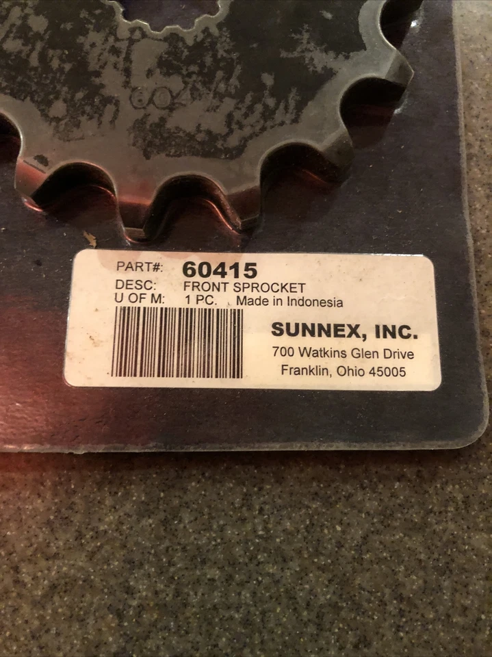 NUEVO PIÑÓN DELANTERO KAWASAKI KZ650 CSR KZ750 ZX750 SUZUKI GS750 SUNSTAR 15T  Foto 3 de 4