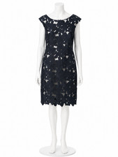 Vera Wang (main line) black lace dress with scalloped hem, US 8, UK 12, EU 40