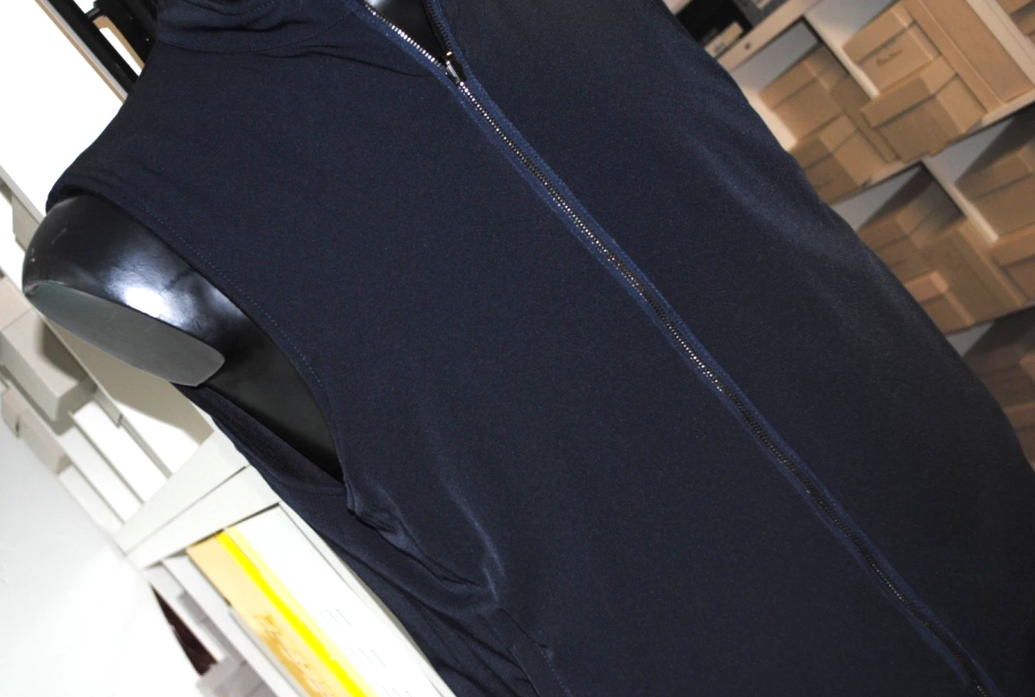 KIRED BY KITON NAPLES REVERSIBLE SLEEVELESS 1250.00 POSTER. SIZE 54 PURE CASHMERE - product detail image 13