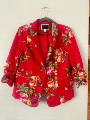 Another Story Red Floral Blazer with Ruched 3/4 Sleeves & Zipper Detail