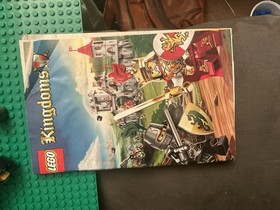 LEGO Kingdoms Outpost Attack (7948) 99% Complete w/Manual NO MINIFIGS