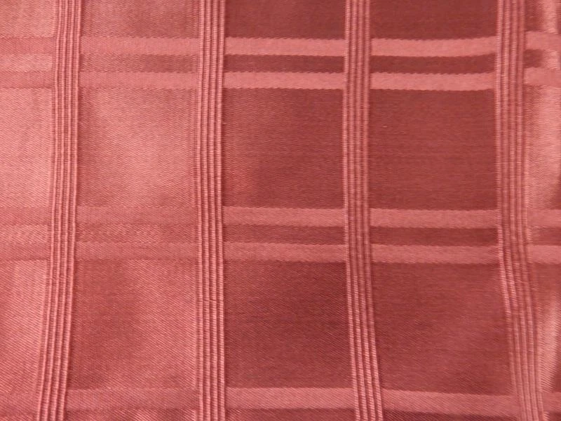 Juego de mantel satinado rojo borgoña y 9 servilletas a juego, cuadros Foto 4 de 4