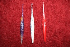 Furls Fiberarts ergonomic crochet hooks sizes G and H Lot of 3