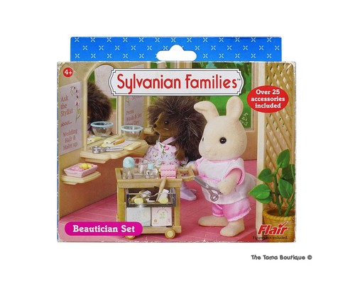 Sylvanian Families Calico Critters Beautician Set - Picture 2 of 4